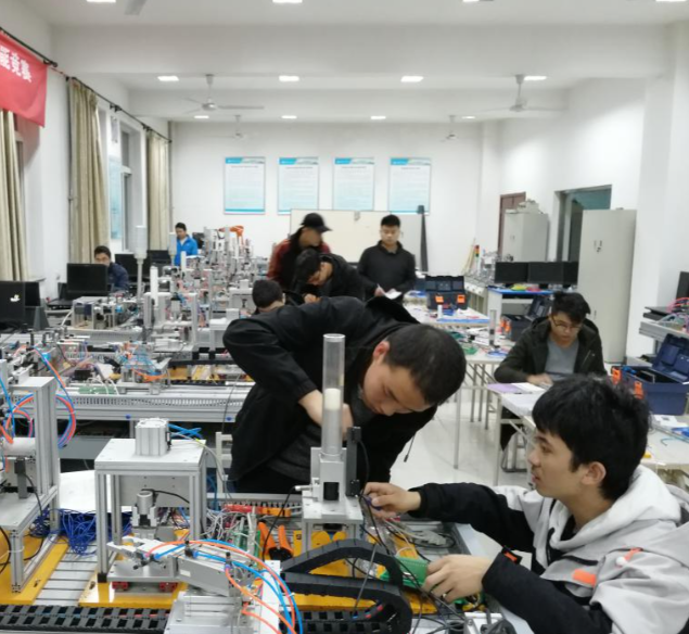 智能化绿色化交融化方向安身高校特色优势打破传统学科鸿沟 智能化绿色化交融化方向安身高校特色优势打破传统学科鸿沟
